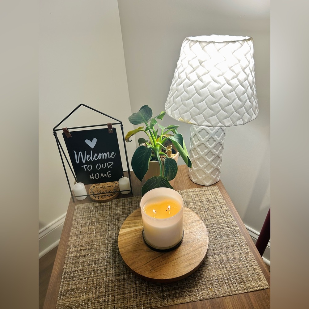 White Glass Porcelain Lamp